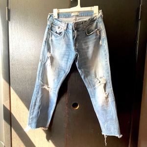 Zara Ankle Length Jeans!